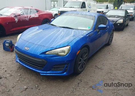 2017 Subaru Brz Premium z USA, uszkodzony, nr VIN JF1ZCAB10H9603893